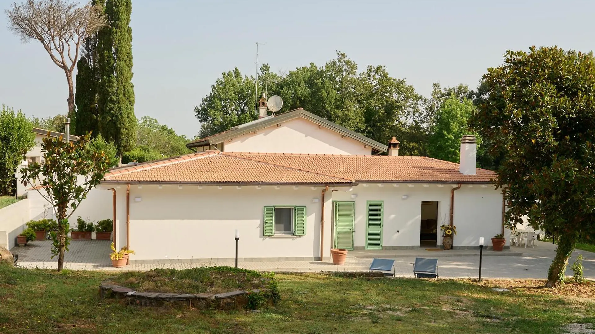 Holiday home Green Woody Home Rome