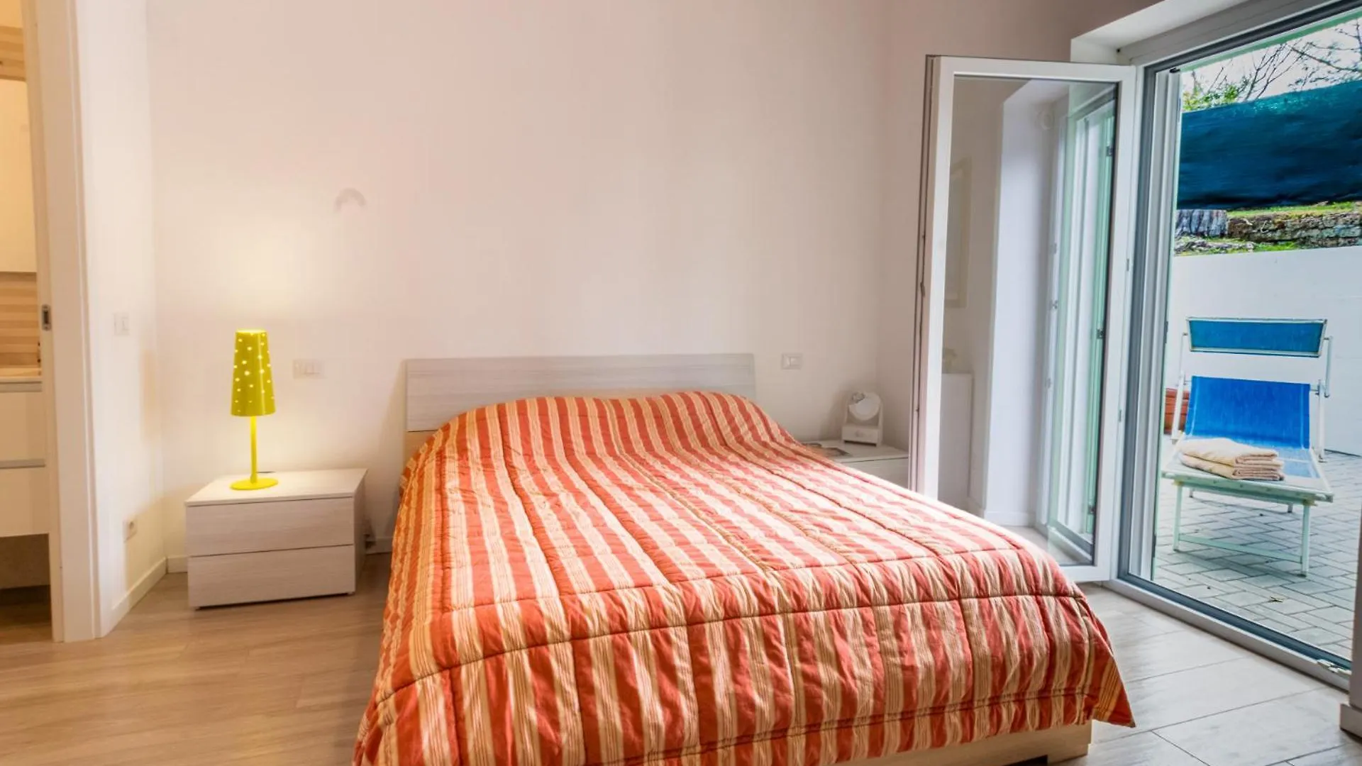 Holiday home Green Woody Home Rome